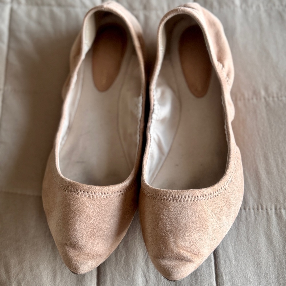 BCBGeneration tan faux suede pointy flats good preowned condition- size 8